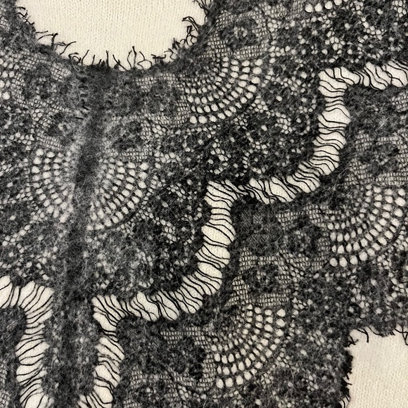 Maje Size 1 Lace appliqué sweater - Picture 7 of 10